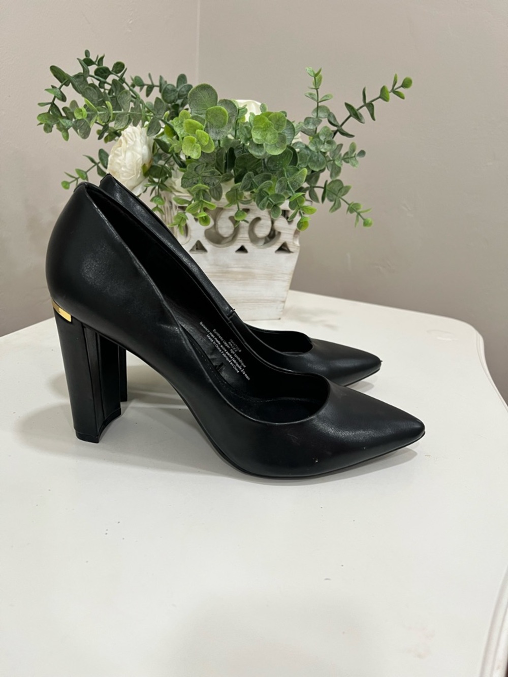Marc NewYork mElegant Black Pointed-Toe Block Heel Pumps
